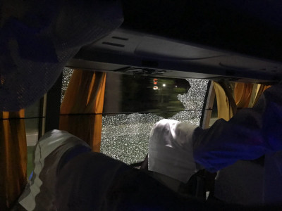 india s sports minister assures sportsmen after rock throwing incident