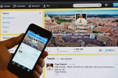 pope hits 40 million mark on twitter pope hits 40 million mark on twitter