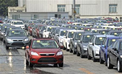 paris plans ban on combustion engine cars by 2030 paris plans ban on combustion engine cars by 2030