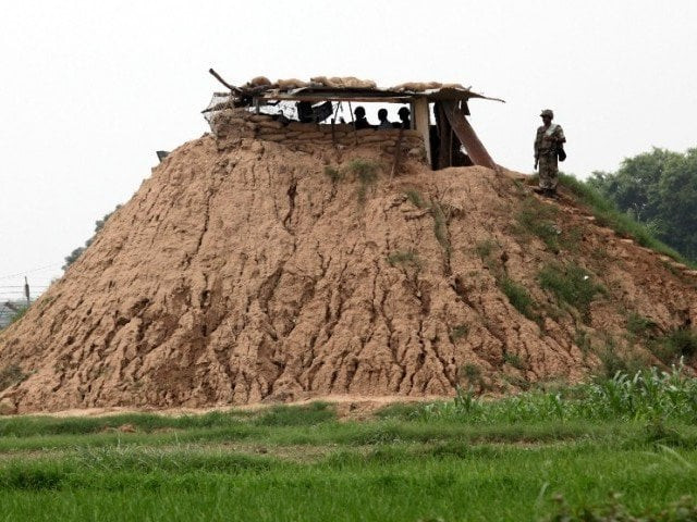 she reaffirmed pakistan 039 s stance that india should permit the unmogip to play its roles in line with the unsc resolutions to guarantee peace photo afp she reaffirmed pakistan 039 s stance that india should permit the unmogip to play its roles in line with the unsc resolutions to guarantee peace photo afp