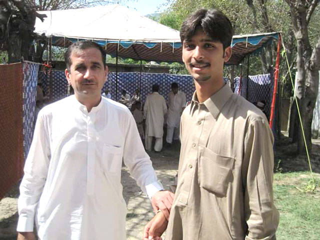 adviser to kp cm shakeel khan l photo twitter com shakeel mpa