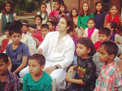 ali zafar performing at sos children s villages will melt your soul ali zafar performing at sos children s villages will melt your soul