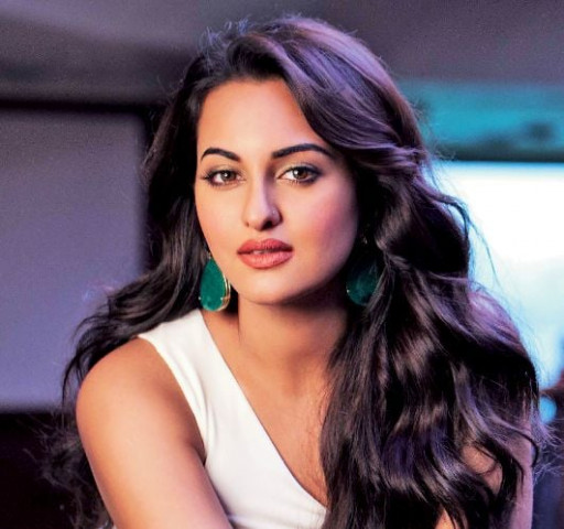 sonakshi sinha s dramatic weight loss has us worried about her health sonakshi sinha s dramatic weight loss has us worried about her health