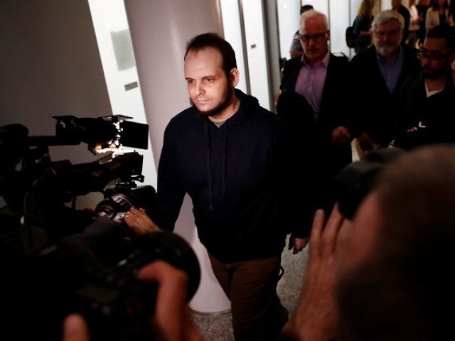 joshua boyle walks through the airport after arriving with his wife and three children at toronto pearson international airport nearly 5 years after he and his wife were abducted in afghanistan in 2012 by the taliban allied haqqani network in toronto ontario canada october 13 2017 photo reuters