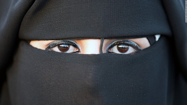 canadian province prohibits face veils in public services