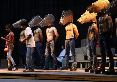 theatre play review equus is an intense meditation on man and god s relationship