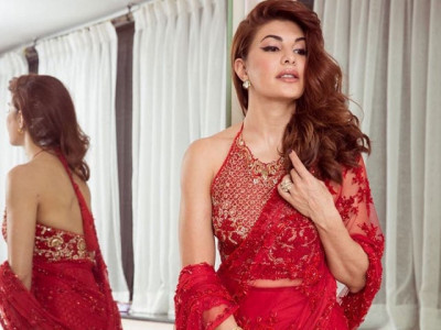 jacqueline fernandez celebrates diwali in pakistani designer faraz manan s sari jacqueline fernandez celebrates diwali in pakistani designer faraz manan s sari