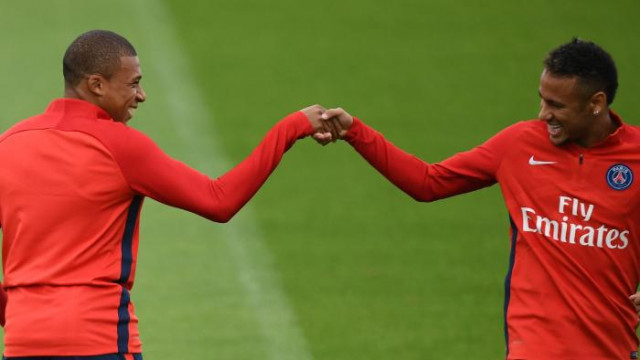 learning from best neymar and mbappe get on really well with the former doing his best to teach the tricks of trade to the latter per marquinhos photo afp learning from best neymar and mbappe get on really well with the former doing his best to teach the tricks of trade to the latter per marquinhos photo afp