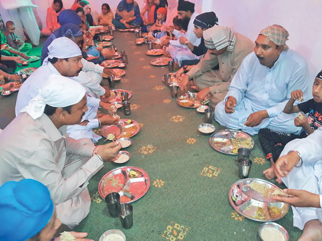 guru nanak s 553rd anniversary celebrations begin guru nanak s 553rd anniversary celebrations begin