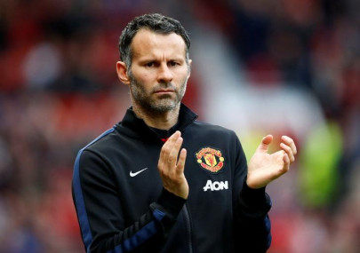 giggs eyes coaching role at everton leicester giggs eyes coaching role at everton leicester