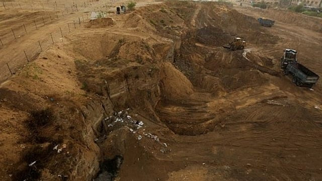 the oldest finds are remains of egyptian design of clay dwellings ceramics stone tools and fragments of pendants photo afp the oldest finds are remains of egyptian design of clay dwellings ceramics stone tools and fragments of pendants photo afp
