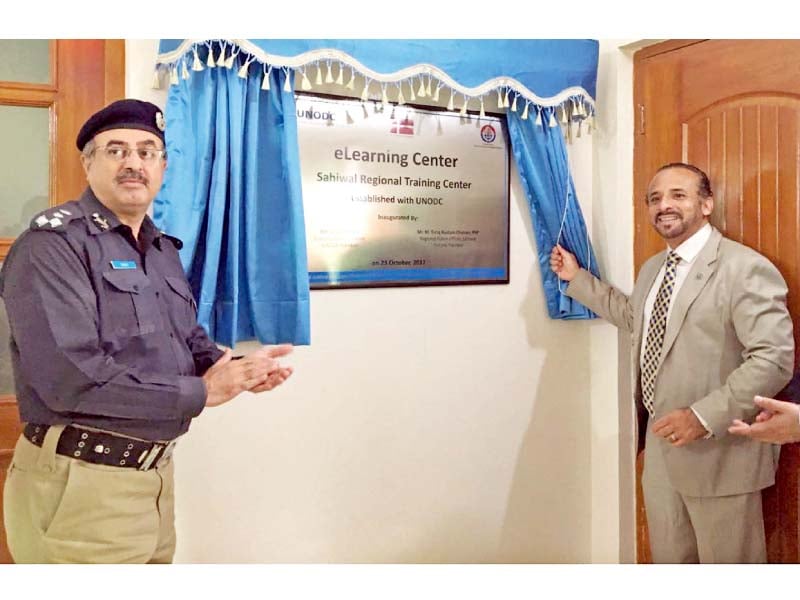 rpo tariq chohan and unodc country representative cesar guedes inaugurate elearning centre photo online