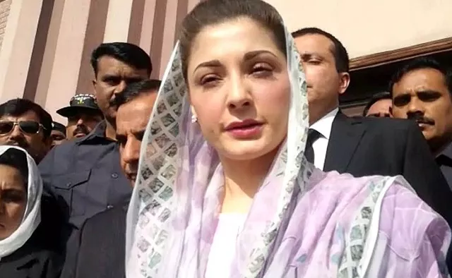 maryam nawaz sharif speaking to the media outside an accountability court in islamabad on thursday photo inp maryam nawaz sharif speaking to the media outside an accountability court in islamabad on thursday photo inp