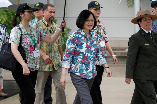 taiwan 039 s president tsai ing wen c on transit enroute to pacific island allies visits the uss arizona memorial at pearl harbor near honolulu hawaii us october 28 2017 photo reuters