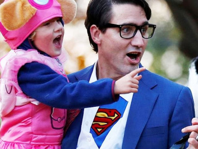 justin trudeau dressed as superman for halloween is breaking the internet justin trudeau dressed as superman for halloween is breaking the internet