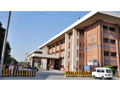 829 posts vacant at state of the art facility