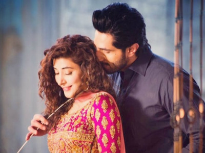the first music video from rangreza is here and it s real pleasing to the eyes the first music video from rangreza is here and it s real pleasing to the eyes