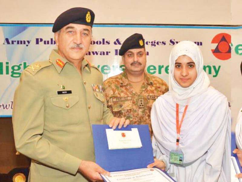 corps commander lt gen nazir ahmed butt gives certificates to high achieving students of apscs photo express