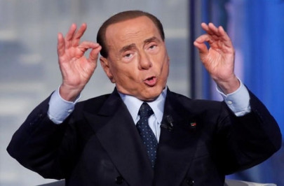 berlusconi eyes political resurrection unhindered by sex scandals