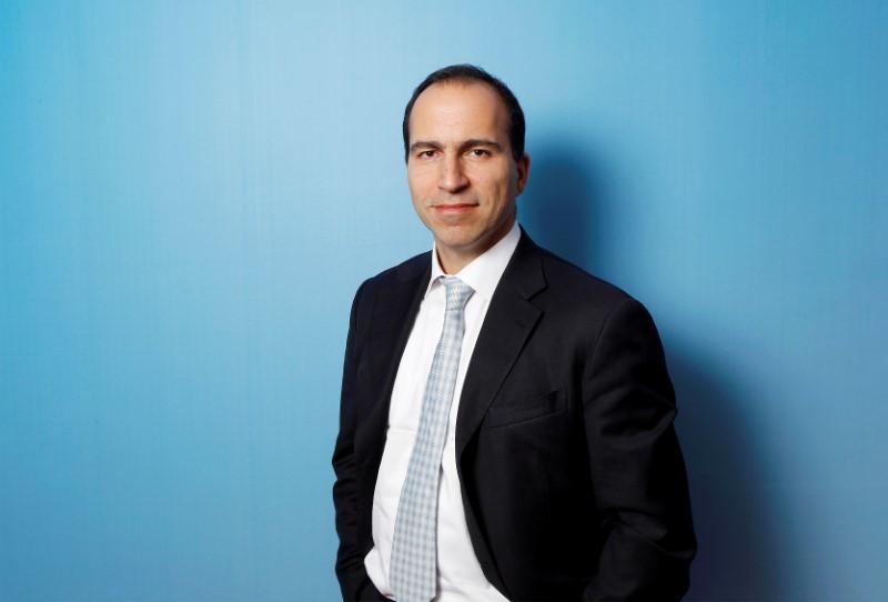 file photo expedia ceo dara khosrowshahi poses for a portrait during the 2010 reuters travel and leisure summit in new york u s on february 22 2010 photo reuters