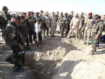 mass graves holding 400 islamic state victims found in iraq mass graves holding 400 islamic state victims found in iraq