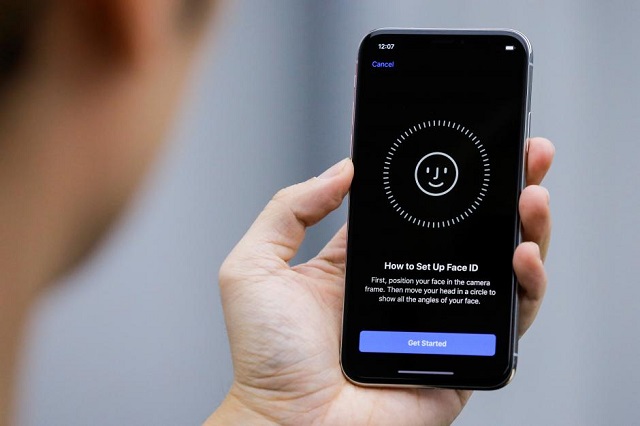 an attendee uses the face id function on the new iphone x during a presentation for the media in beijing china october 31 2017 photo reuters