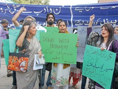i am not in pakistan but as a woman i don t feel safe i am not in pakistan but as a woman i don t feel safe