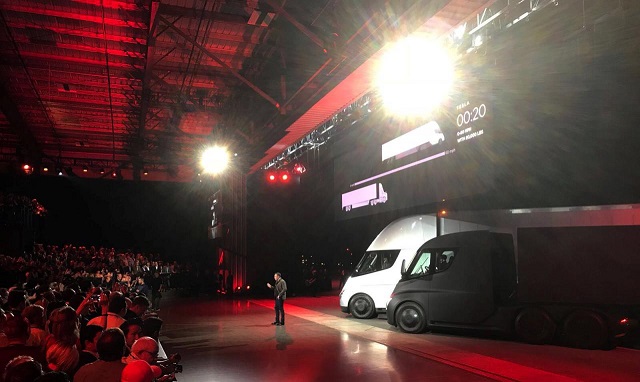 tesla ceo elon musk shows off the tesla semi as he unveils the company 039 s new electric semi truck during a presentation in hawthorn california us november 16 2017 photo reuters