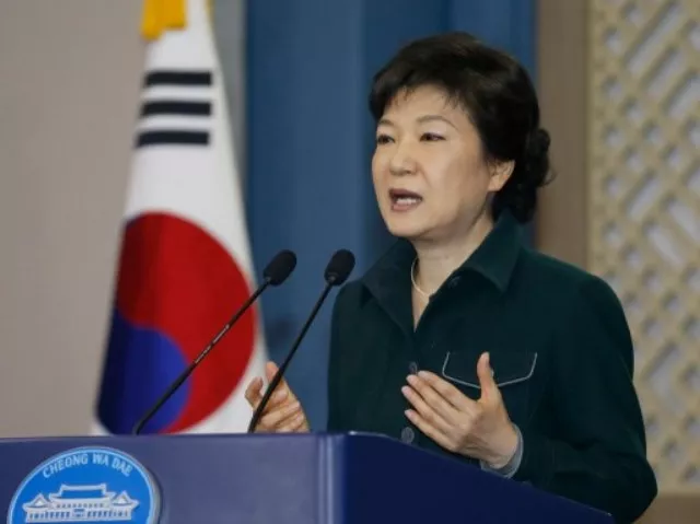 both won 3 63 million of their agency 039 s budget to park 039 s aides in monthly payments in exchange for career advancement photo afp both won 3 63 million of their agency 039 s budget to park 039 s aides in monthly payments in exchange for career advancement photo afp