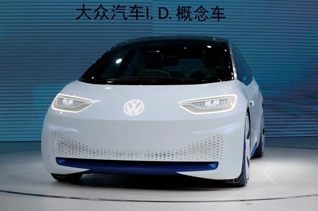 volkswagen pushes into electric cars photo reuters volkswagen pushes into electric cars photo reuters