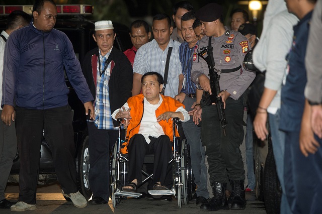 indonesia 039 s speaker of the house setya novanto identified as a suspect in a corruption case arrives at the corruption eradication commission kpk building in jakarta indonesia november 19 2017 photo reuters