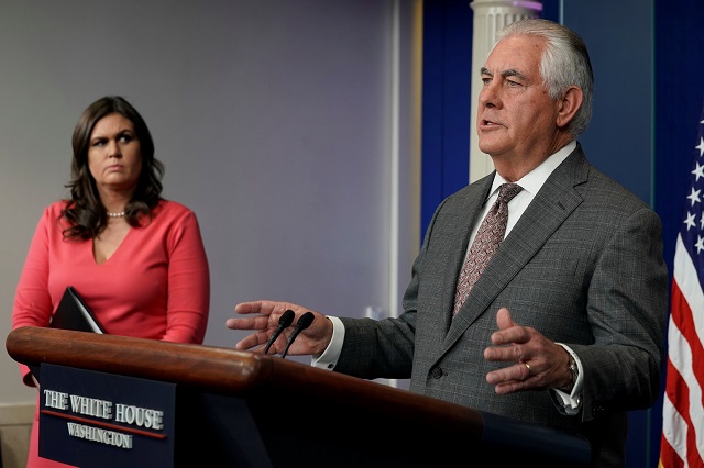 u s secretary of state rex tillerson speaks next to white house press secretary sarah huckabee sanders during a briefing at the white house in washington u s november 20 2017 photo reuters