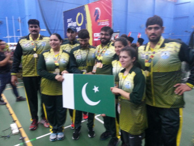 maqbool the rowed less travelled