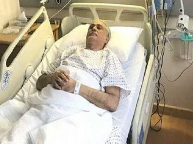 ishaq dar in a hospital in london screen grab ishaq dar in a hospital in london screen grab
