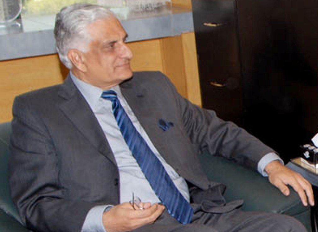 federal law minister zahid hamid photo pid