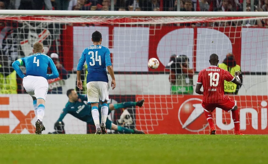cologne 039 s french forward sehrou guirassy r scores a penalty during the uefa europa league football match 1 fc cologne v arsenal fc on november 23 2017 in cologne western germany photo afp cologne 039 s french forward sehrou guirassy r scores a penalty during the uefa europa league football match 1 fc cologne v arsenal fc on november 23 2017 in cologne western germany photo afp