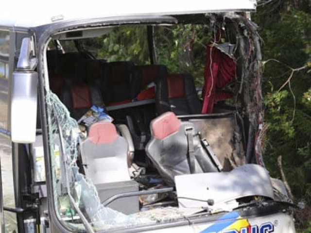 van crash in bangkok photo reuters van crash in bangkok photo reuters