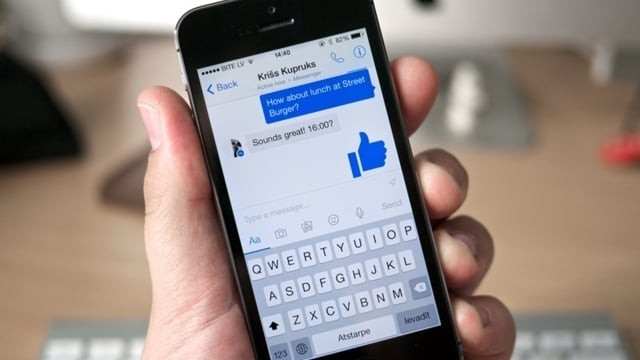 facebook messenger tests out a new feature of 039 streaks 039 which is a copy of snapchat photo afp