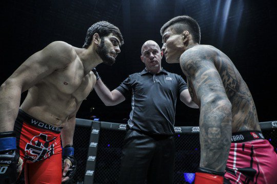 unfortunate ending mujtaba was handed a dw win after being hit by a barrage of illegal rabbit punches by his chinese opponent kai wen li photo courtesy one championship