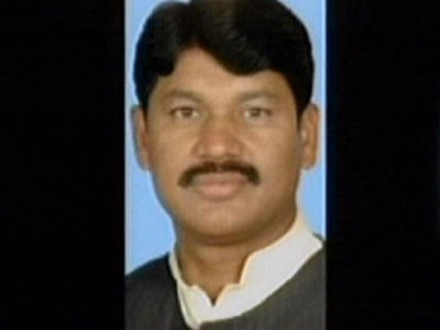 mna tahir iqbal chaudhry quits pml n mna tahir iqbal chaudhry quits pml n