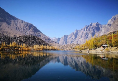 tapu javeri rediscovers skardu through huawei mate 10 pro