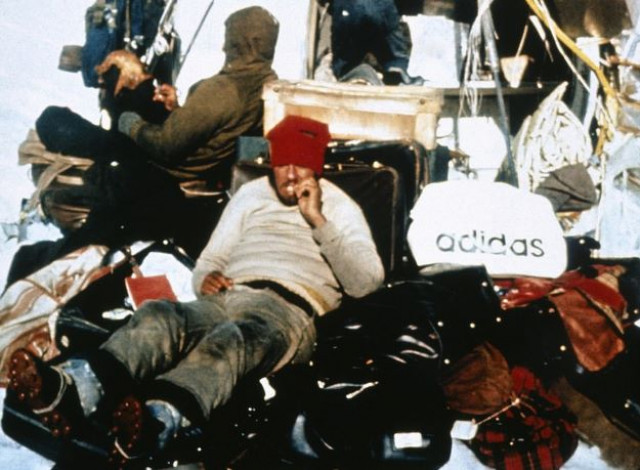 survivors roy harley with his back to the camera roberto canessa left antonio vizintin center and parrado who took the picture photo courtesy mailonline survivors roy harley with his back to the camera roberto canessa left antonio vizintin center and parrado who took the picture photo courtesy mailonline