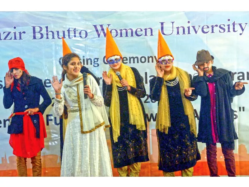 girls present tableau at sbbwu peshawar photo ppi girls present tableau at sbbwu peshawar photo ppi