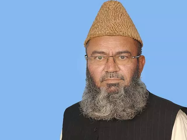 federal minister for communications hafiz abdul kareem photo file federal minister for communications hafiz abdul kareem photo file