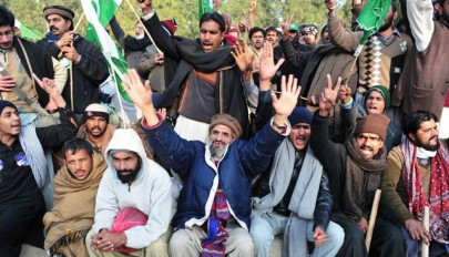 the missing red cape the missing red cape