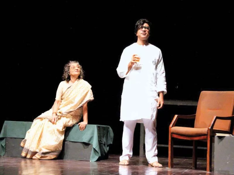 actors perform at pnca photo express actors perform at pnca photo express