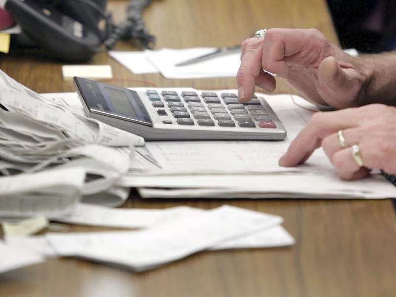 the fbr spokesman said that the number of return filers will significantly improve once the active taxpayers list of 2016 is replaced with the 2017 list in march next year photo reuters the fbr spokesman said that the number of return filers will significantly improve once the active taxpayers list of 2016 is replaced with the 2017 list in march next year photo reuters