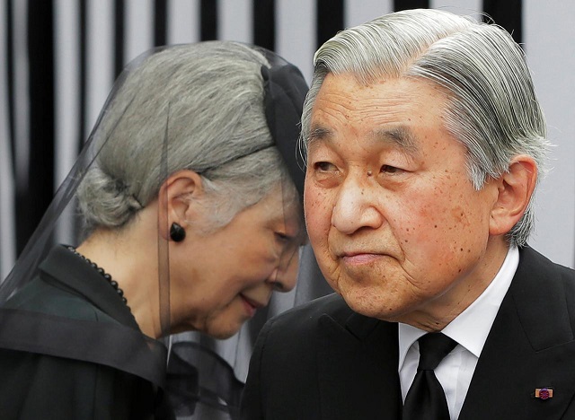 file photo japan 039 s emperor akihito r and empress michiko leave after praying at the altar of late prince tomohito a cousin of the emperor in tokyo june 19 2012 photo reuters