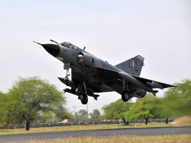 pakistan air force 039 s mirage aircraft photo file