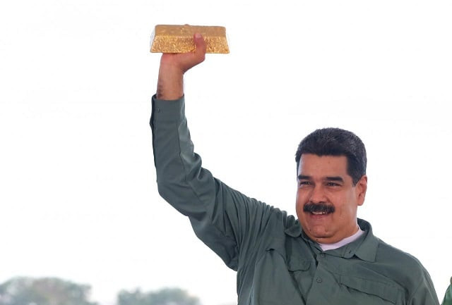 venezuela 039 s president nicolas maduro holds a gold bar during a meeting with representatives of the mining sector in puerto ordaz venezuela december 5 2017 photo via reuters venezuela 039 s president nicolas maduro holds a gold bar during a meeting with representatives of the mining sector in puerto ordaz venezuela december 5 2017 photo via reuters